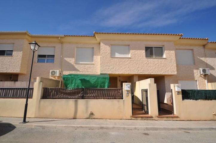 Casa en venta en Pinoso, Comunidad valenciana photo 0