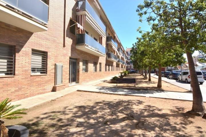 Planta baja en venta en Pineda de Mar, Centre photo 0