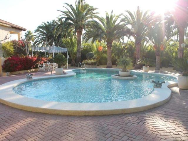 Casa en venta en Alfaz del Pi, Pueblo photo 0