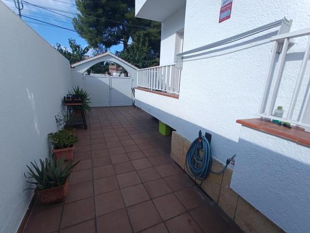 Planta baja en venta en Cubelles, Bardaji photo 0