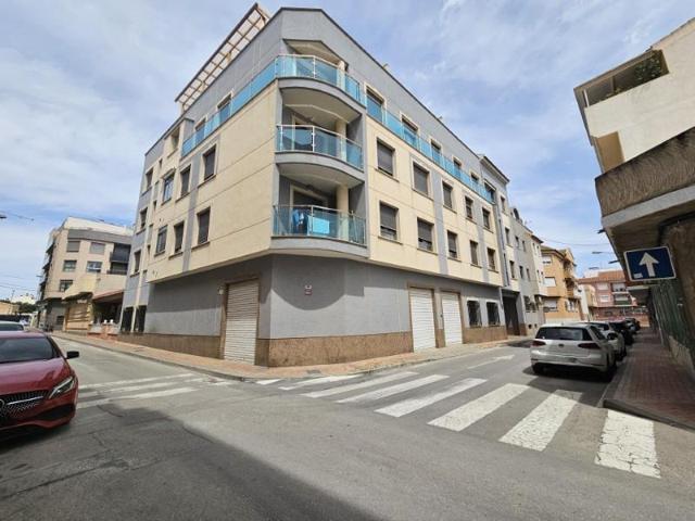 Piso en venta en Murcia photo 0