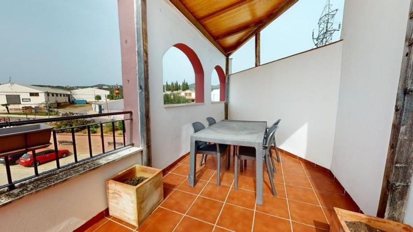 Adosada en venta en Villafranca de Córdoba, Casco urbano photo 0