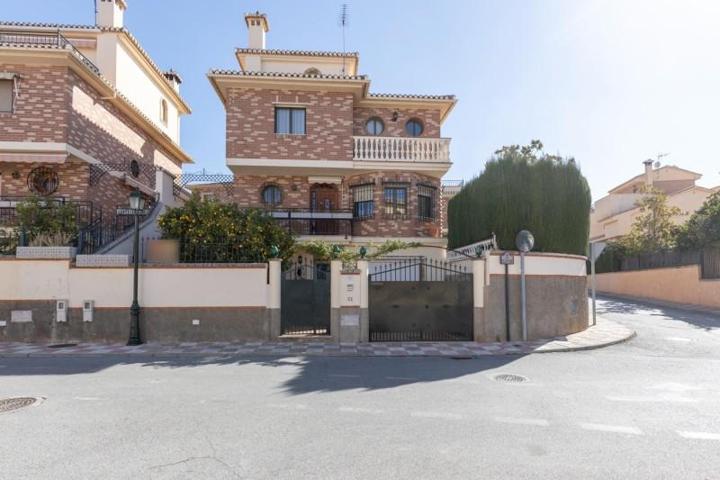 Casa en venta en Cájar, Zona metropolitana photo 0