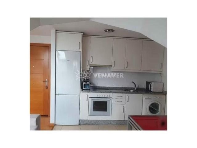 Apartamento en venta en San Cibrao das Viñas photo 0