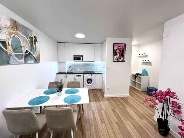 Apartamento en venta en Torrevieja photo 0