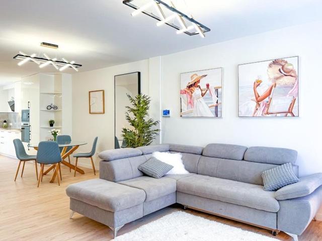 Adosada en venta en Granadilla de Abona, San Isidro photo 0
