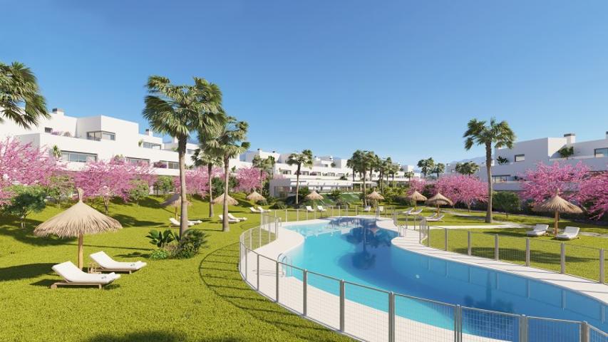 Apartamento en venta en Estepona photo 0