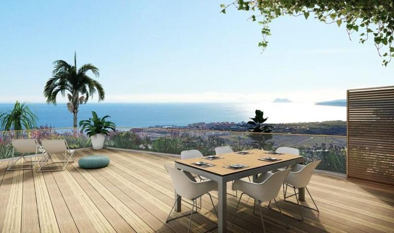 Piso en venta en Estepona, Costa del Sol Occidental - Área de Estepona photo 0