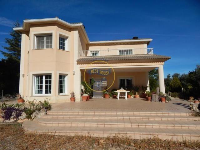 Chalet en venta en Cocentaina, Cocentaina photo 0