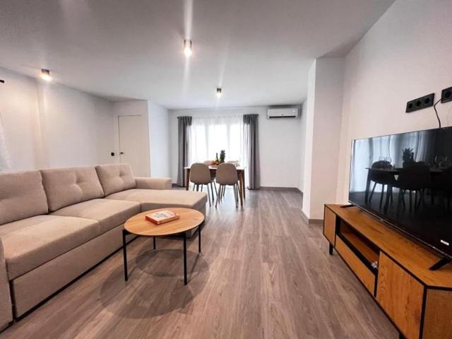 Apartamento en venta en Torrevieja photo 0