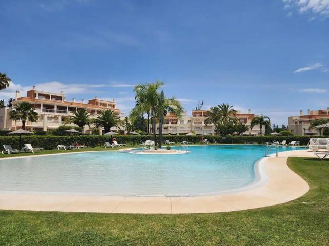 Apartamento en alquiler en Estepona, Estepona East - Dunas Green photo 0