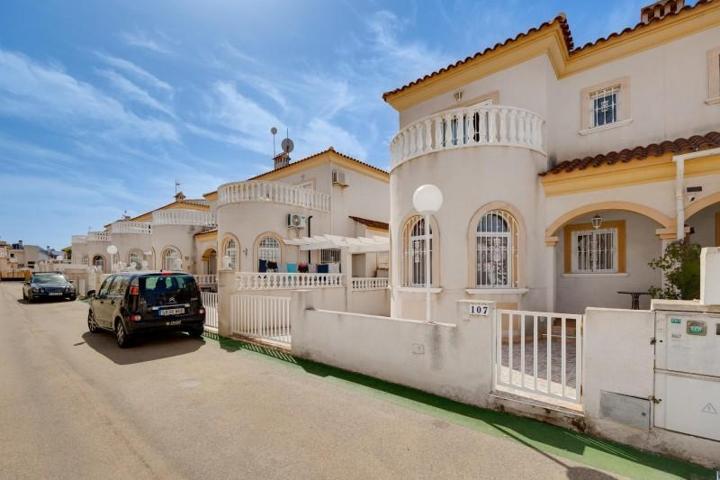 Duplex en venta en Torrevieja, Sector 25 photo 0