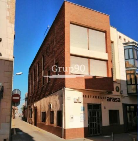 Casa en venta en Santa Bárbara, CENTRE photo 0