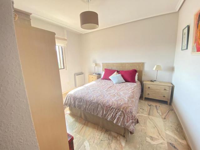 Chalet en venta en Plasencia photo 0