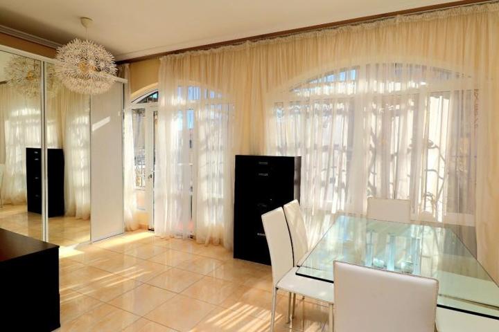 Bungalow en venta en Torrevieja, Punta Prima photo 0