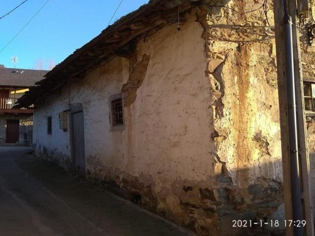 Casa en venta en Ponferrada, Toral de merayo photo 0