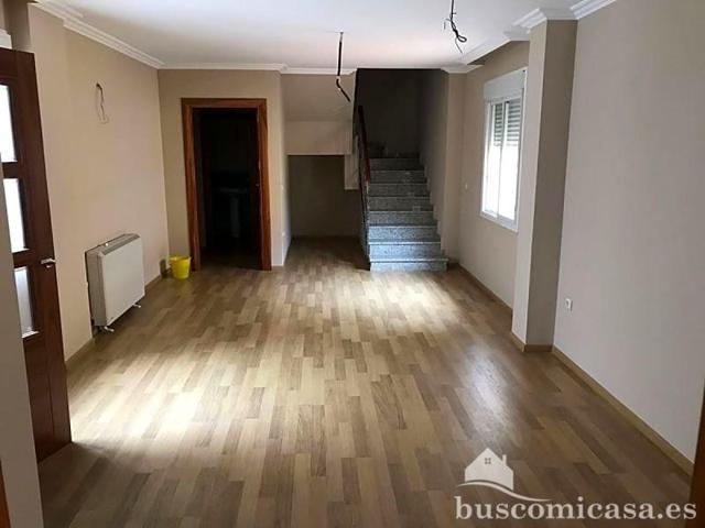 Duplex en venta en Úbeda, Emperador Carlos, 23400 photo 0