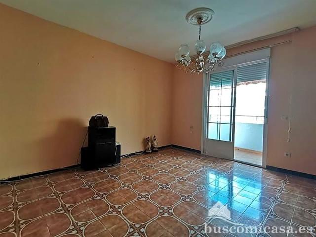 Piso en venta en Linares, Calle Calderón, 23700 photo 0