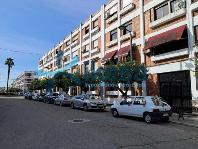 Piso en venta en Palma del Río, Barriada de goya photo 0