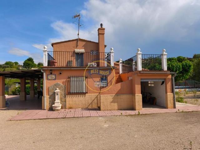 Chalet en venta en Ontinyent, Ontinyent photo 0