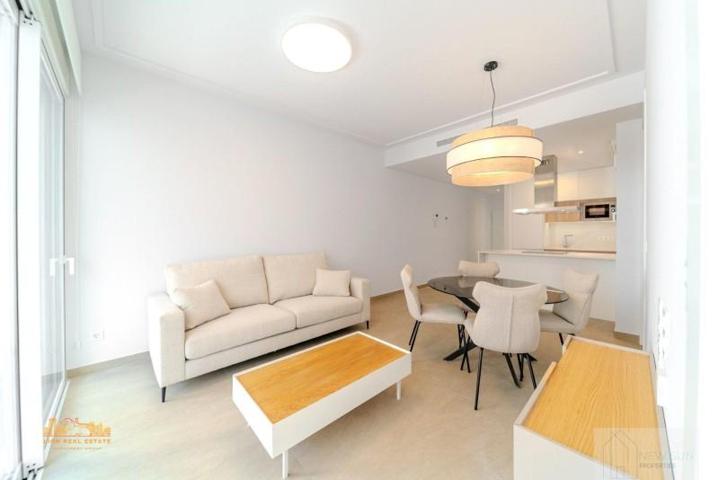 Bungalow en venta en Torrevieja, Playa del cura photo 0