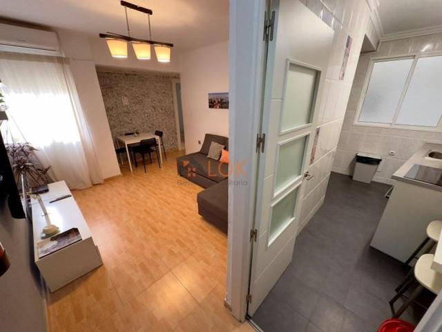 Piso en venta en Málaga photo 0