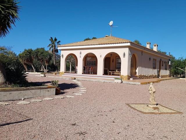 Chalet en venta en Aspe photo 0