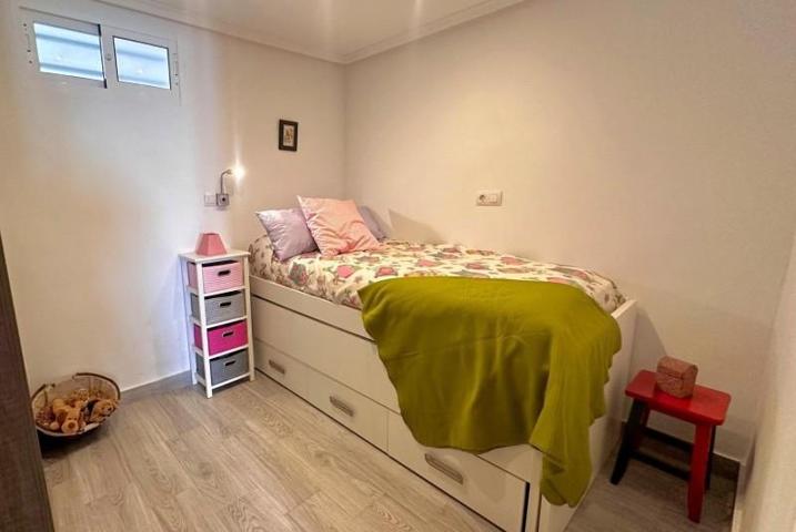 Apartamento en venta en Torrevieja, Playa del cura photo 0