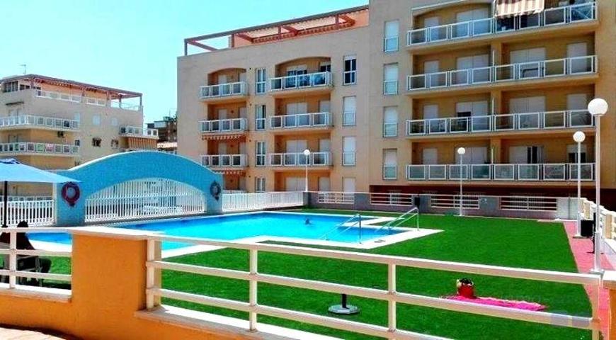 Piso en venta en San Luis de Sabinillas, Calle Ramón Y Cajal, 29692 photo 0