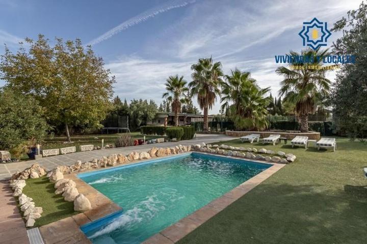 Casa con terreno en venta en Atarfe, Urbanizacion los cortijos la ribera photo 0