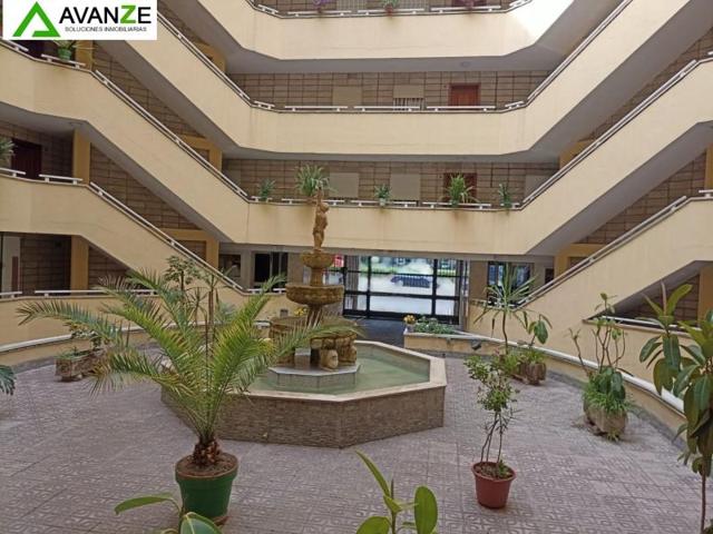 Piso en venta en Badajoz, Badajoz photo 0