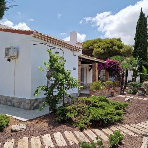 Chalet en venta en Denia, Montgó photo 0