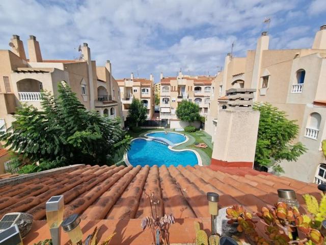 Casas de pueblo en venta en Torrevieja photo 0