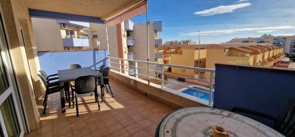 Apartamento en venta en Orihuela Costa, Cabo Roig photo 0