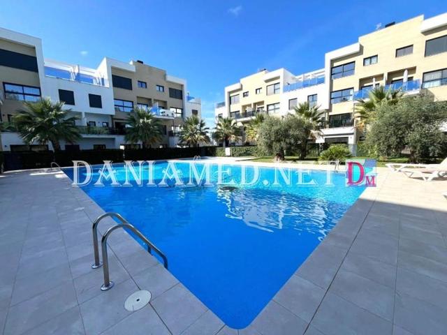 Apartamento en venta en Oliva, Oliva Playa photo 0