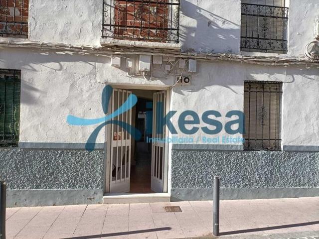 Piso en venta en Lucena, Centro photo 0