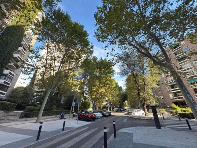 Piso en venta en Madrid, Retiro - Niño Jesús photo 0