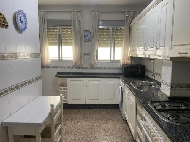Piso en venta en Córdoba, Av. Barcelona - Viñuela - Rescatado photo 0
