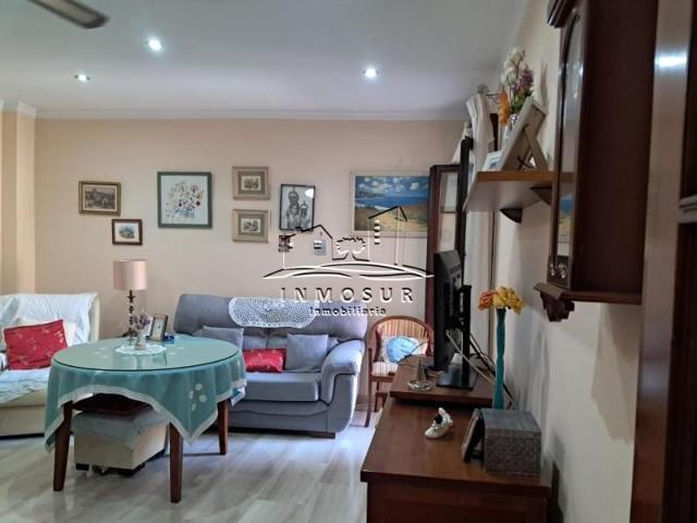 Piso en venta en Lucena, Lucena photo 0