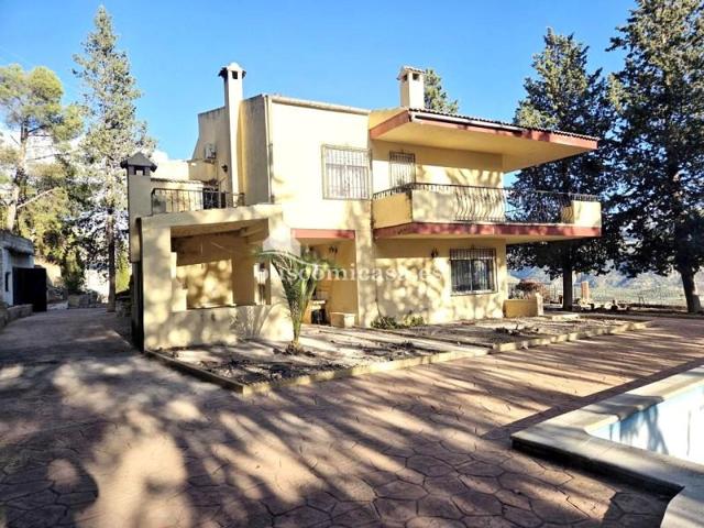 Chalet en venta en Pegalajar, Calle Parras, 23110 photo 0