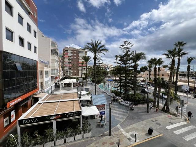 Apartamento en venta en Torrevieja photo 0