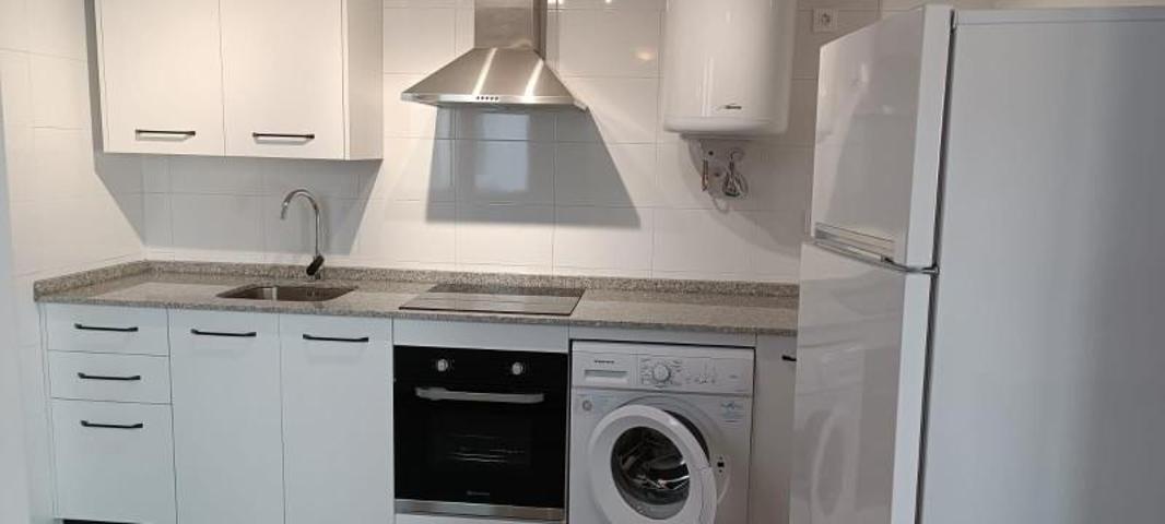 Apartamento en alquiler en Las Gabias, CENTRICO photo 0