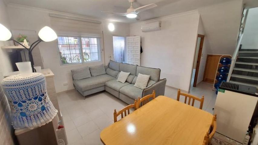 Adosada en venta en San Pedro del Pinatar photo 0