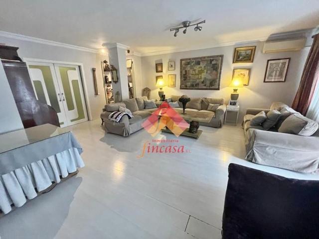 Piso en venta en Ronda, Centro photo 0