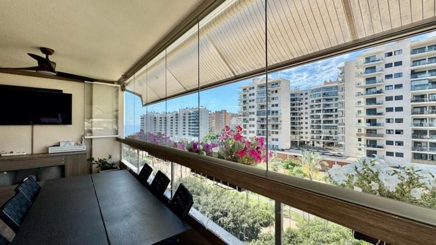 Apartamento en venta en Villajoyosa, Cala Villajoyosa photo 0