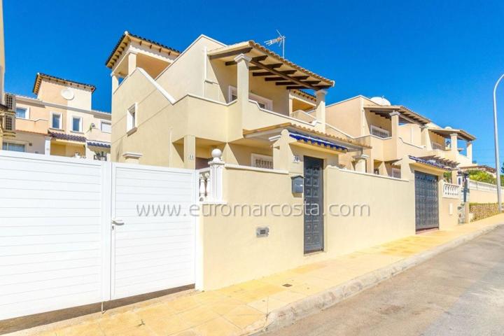 Chalet en venta en Orihuela Costa, FILIPINAS photo 0