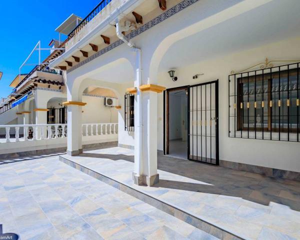 Piso en venta en Torrevieja, La Mata pueblo photo 0