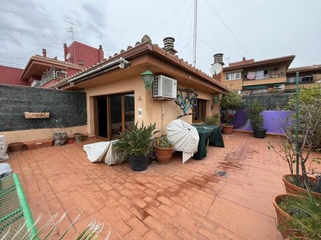 Aticos en venta en Figueres, Creu de la mà photo 0
