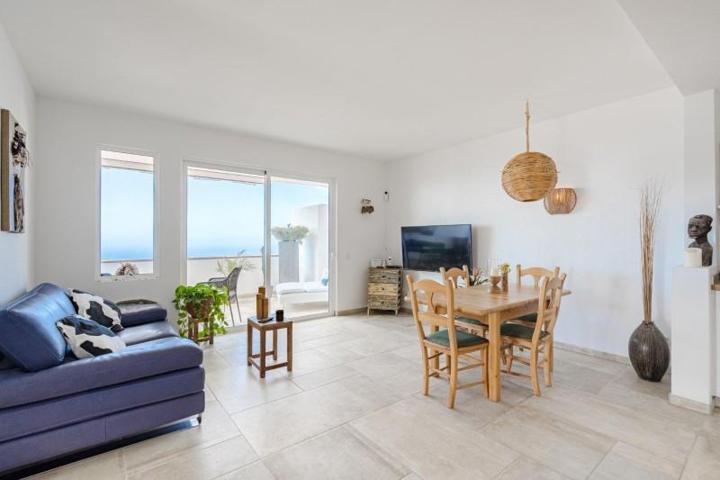 Apartamento en venta en Granadilla de Abona, San Isidro photo 0