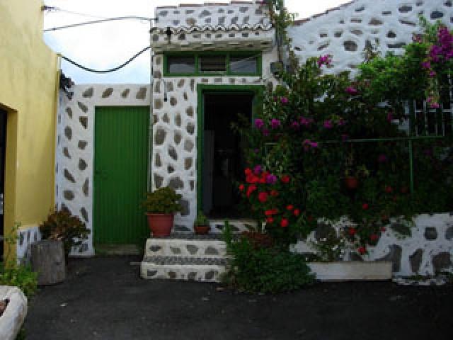 Piso en venta en Adeje photo 0